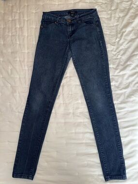 Forever 21 Dark Wash Skinny Jeans